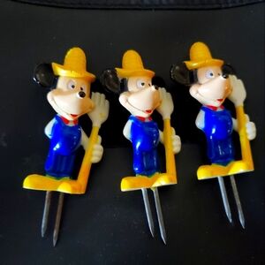 Vintage mickey mouse farmer corn cob holders, set of 3